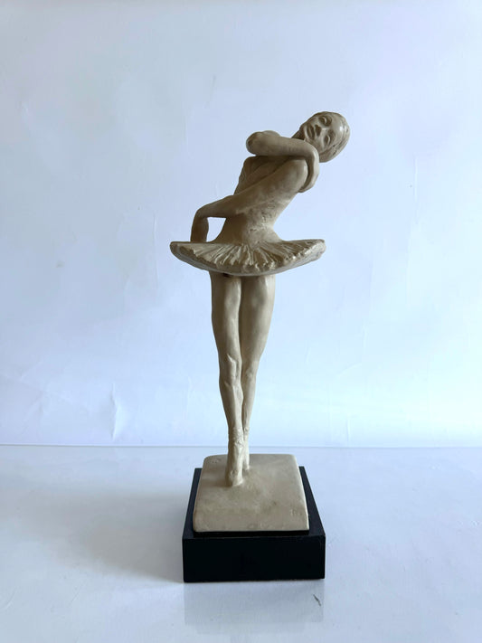 Signed Vintage 1985 Austin Productions ballerina sculpture | vintage table decor