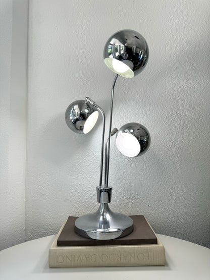 Mid-Century modern 3 eyeball silver chrome table lamp | chrome atomic mod lighting