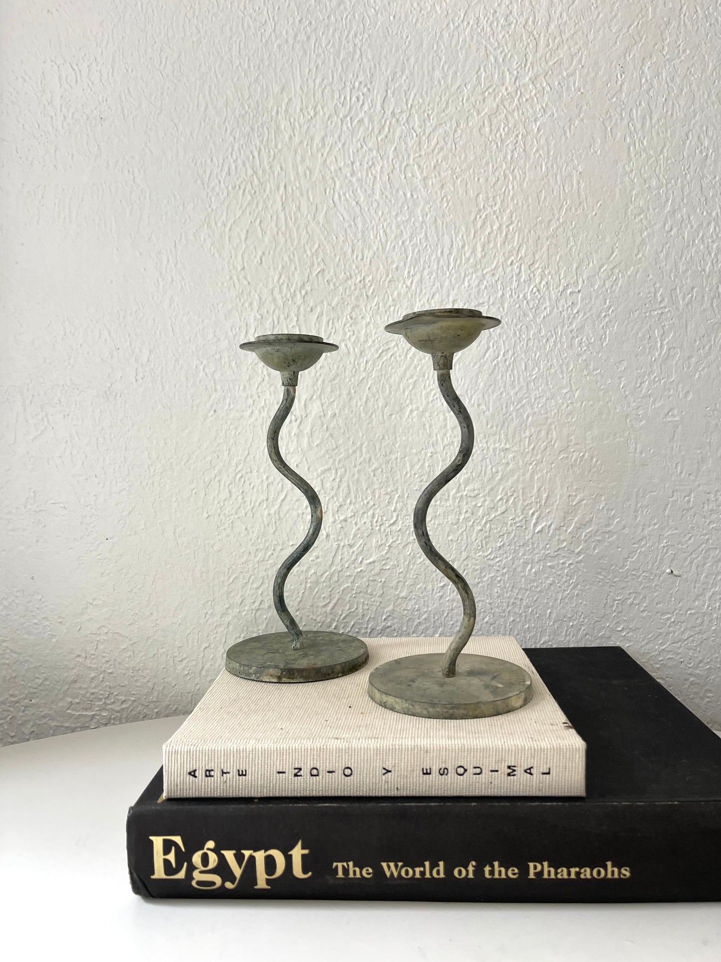Art Deco wavy tea-light metal candle holders | Set 2