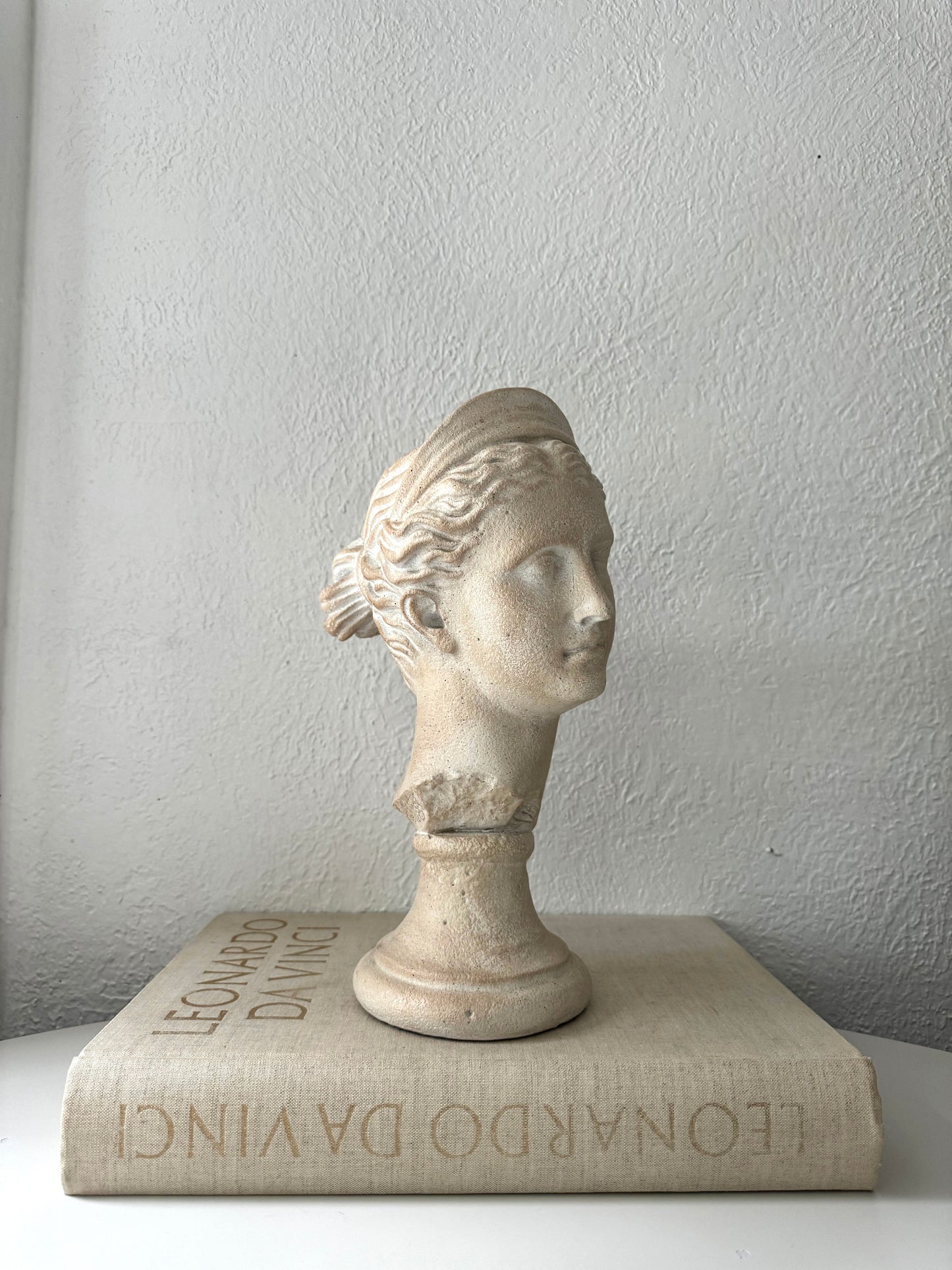 VTG 1984 Austin Productions bust of Diana | classical bust sculpture