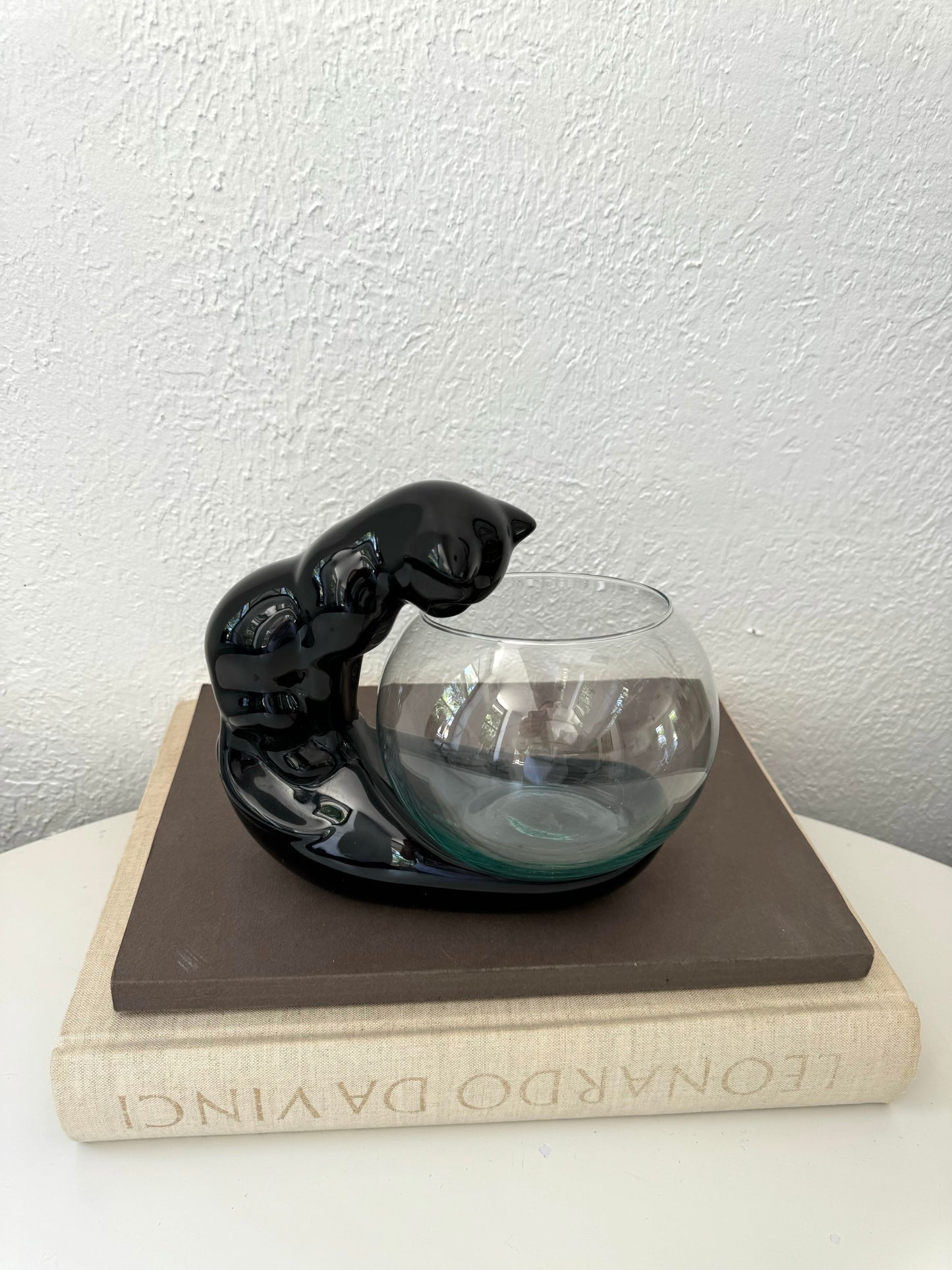 Vandor 1982 glazed black cat fish bowl | Made in Japan