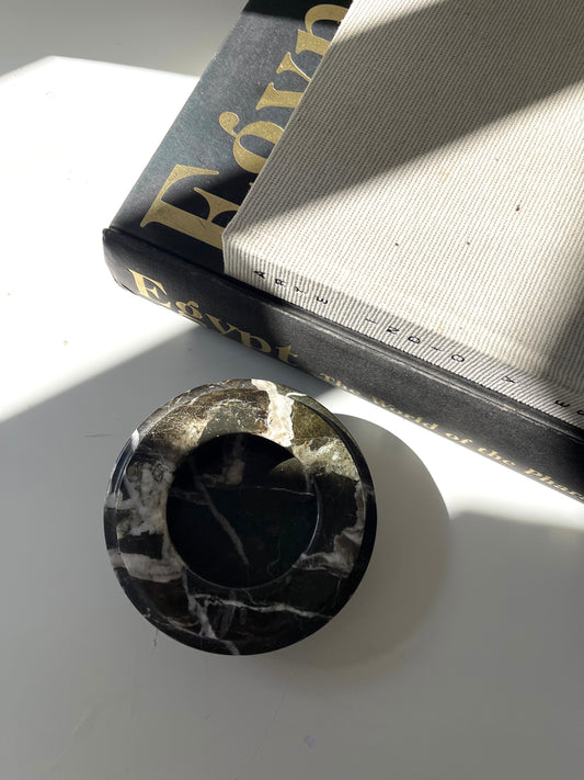 Vintage Art Deco Black + White vein marble ashtray | marble catchall