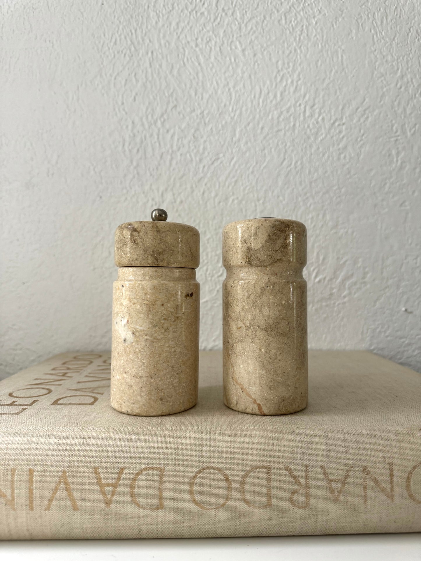 Vintage marble salt + pepper grinder set