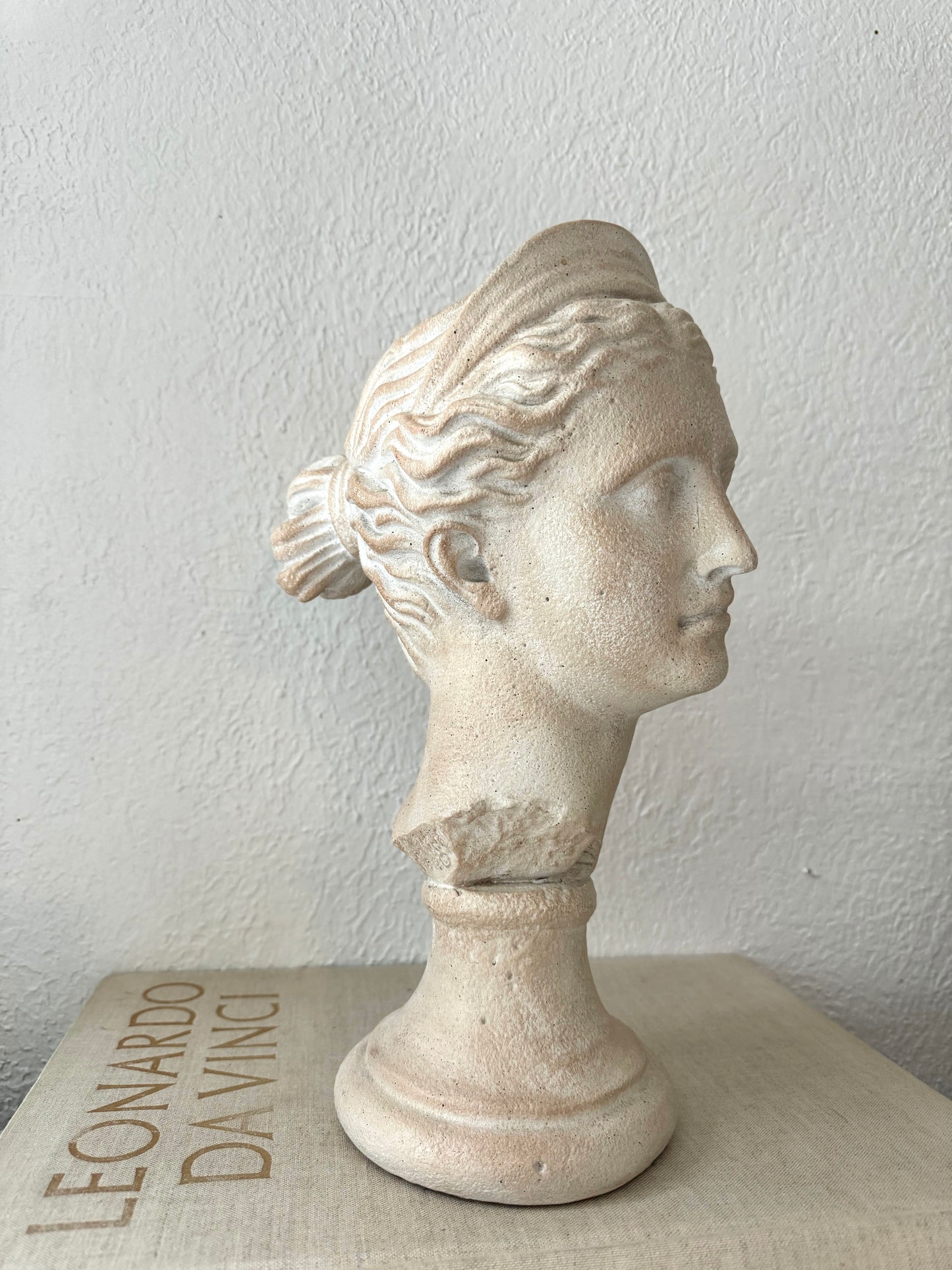 VTG 1984 Austin Productions bust of Diana | classical bust sculpture