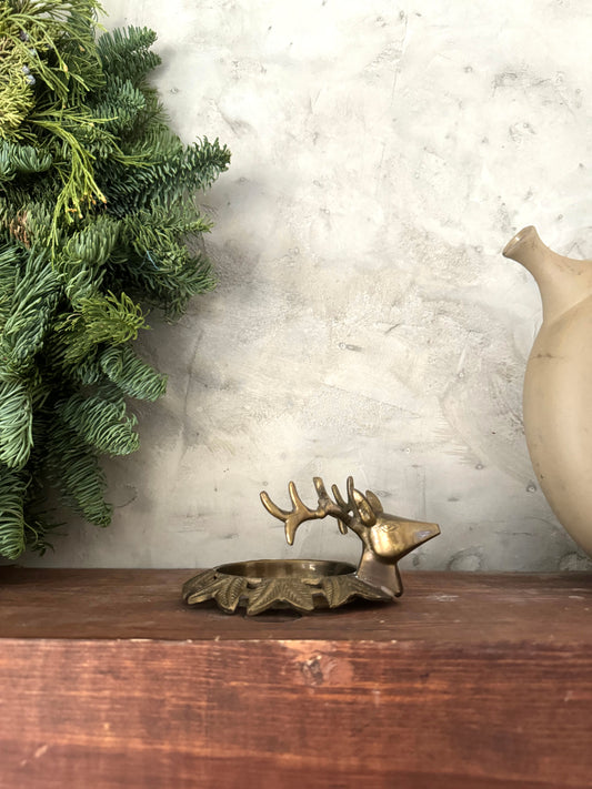 Reindeer pillar candle holder | Christmas catchall