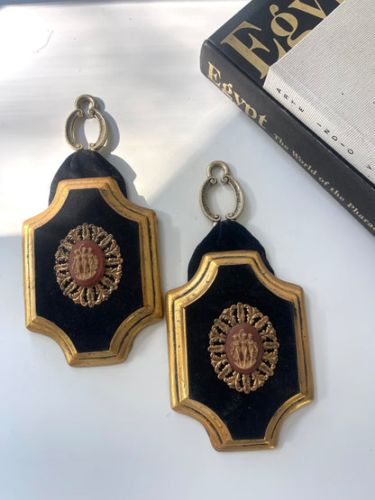 VTG ornate Cameo wall decor w/ velvet  + gold trim | Set 2