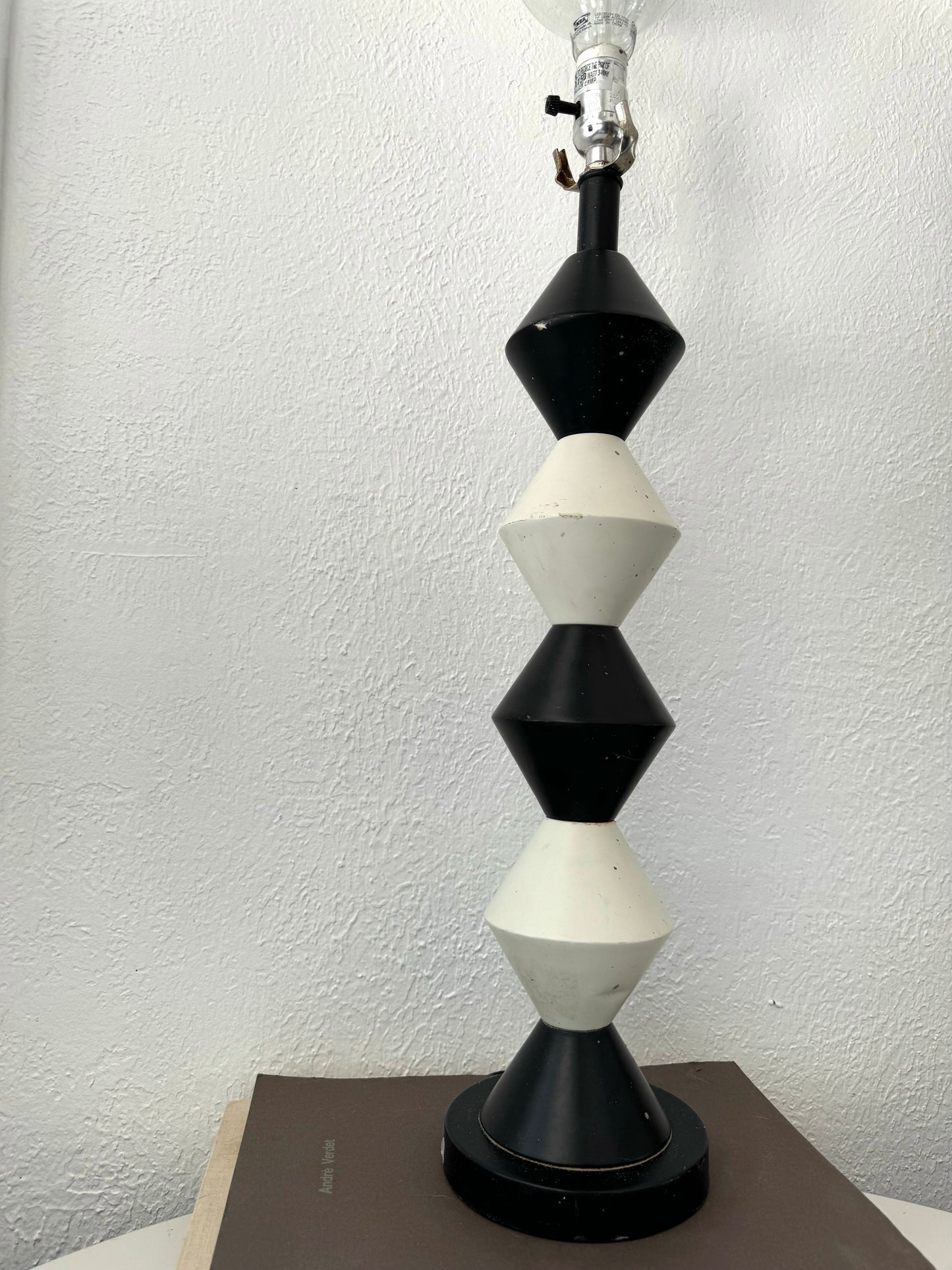 Black + white metal Art deco table lamp