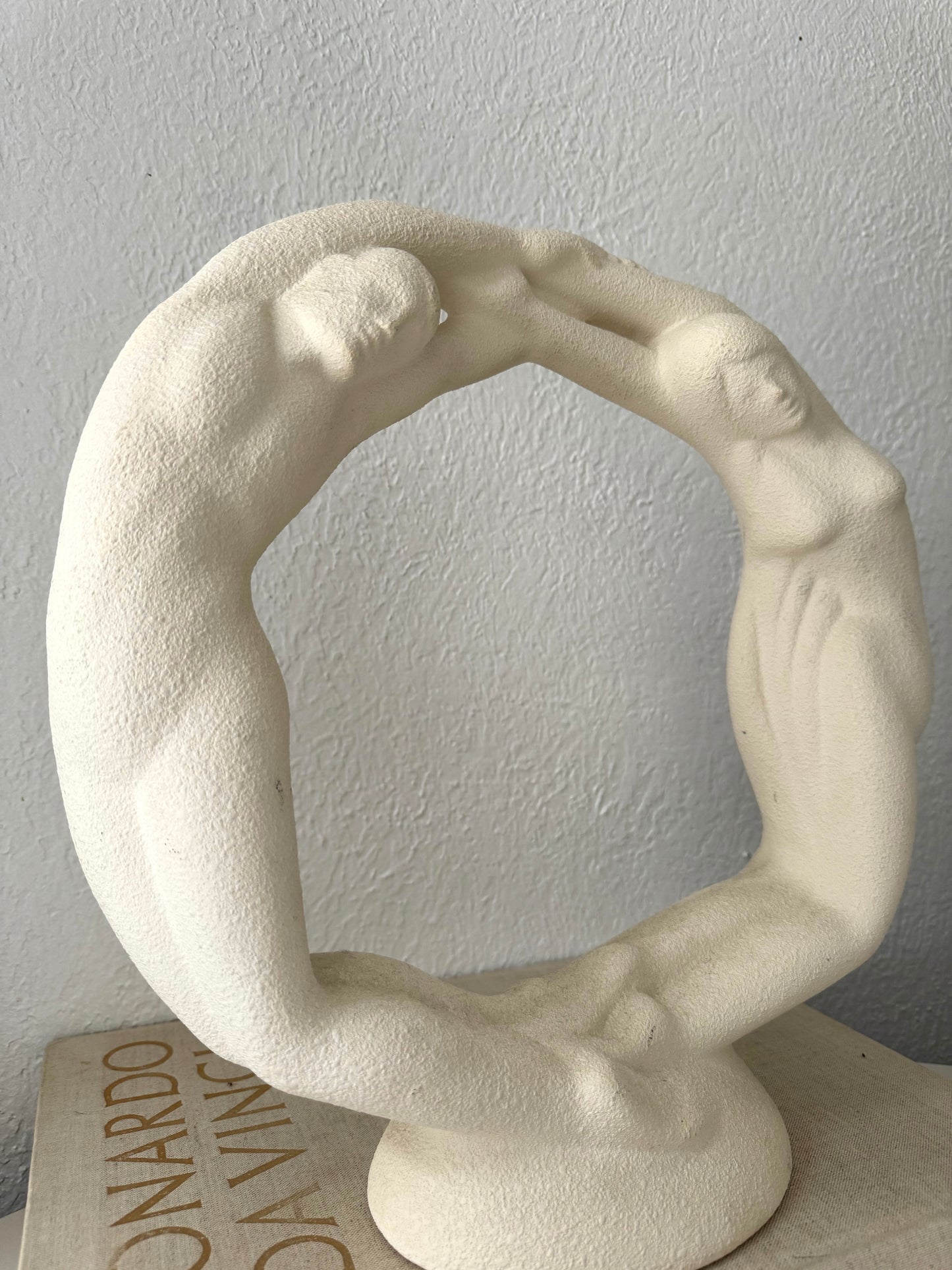 VTG Textured 1993 Royal Haeger eternity circle sculpture | textured nude sculpture