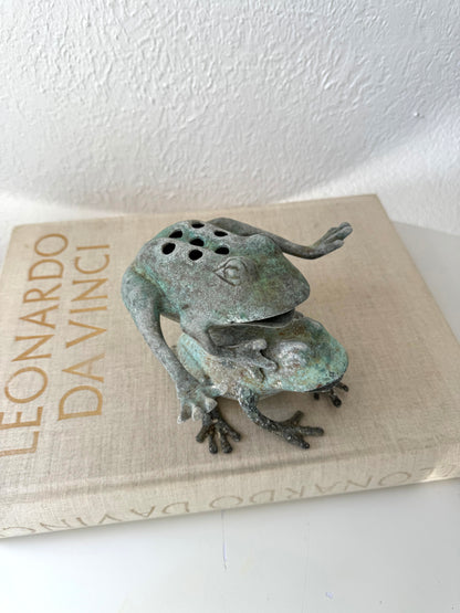 Metal frog | flower frog garden sculpture oxidized w/ green patina