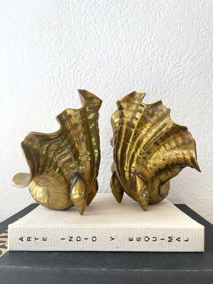 Vintage MCM Regency brass ornate clam shell bookends | Set 2