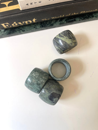 Vintage green marble napkin ring holders | Set 4