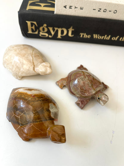 Vintage hand carved onyx turtles | Set 3