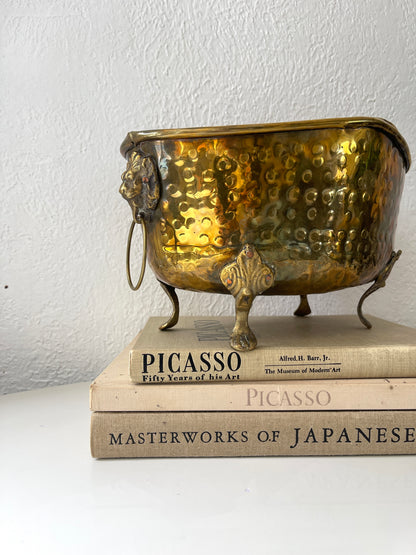 Vintage hammered brass lion handled clawfoot planter | brass planter