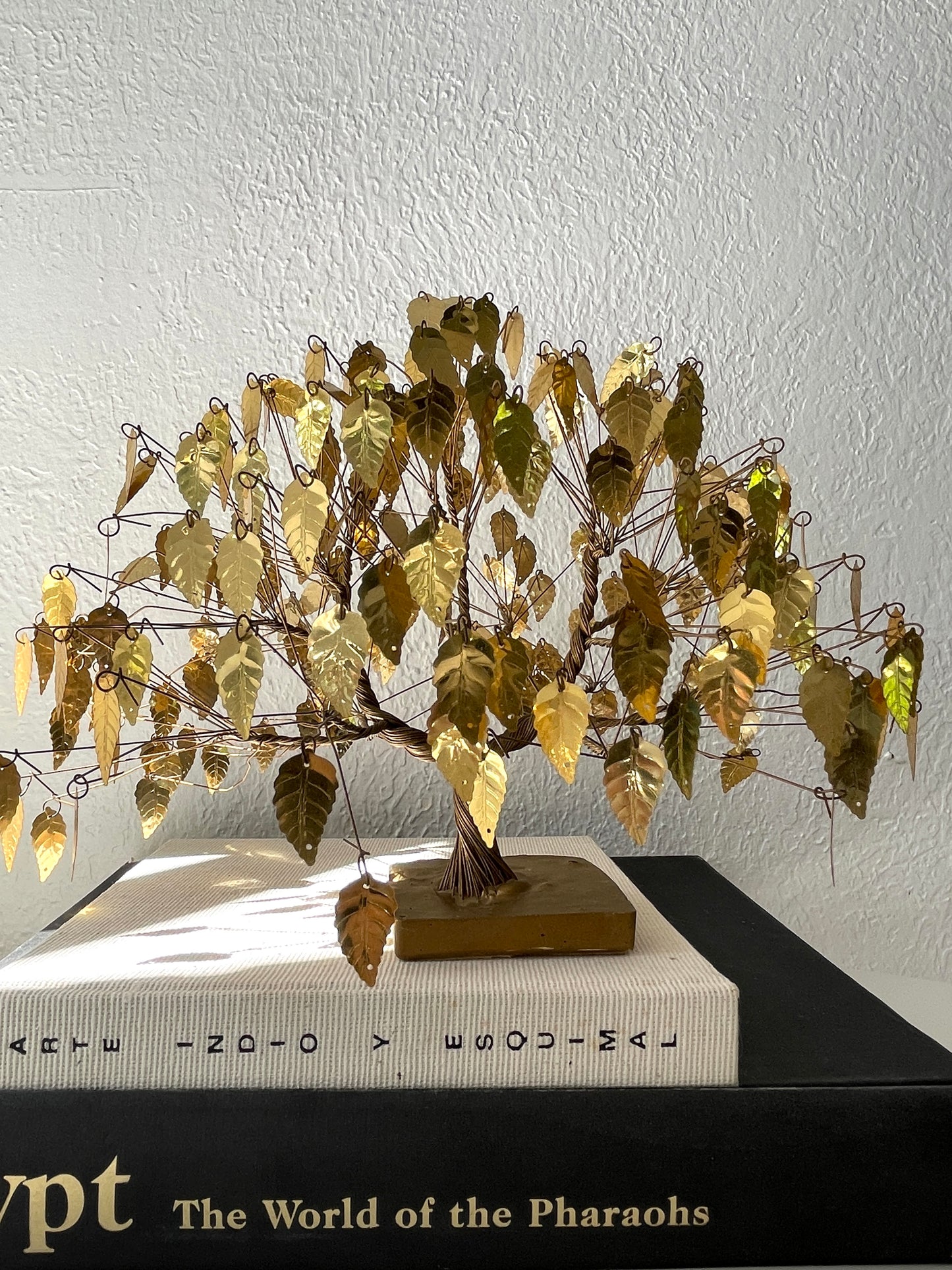 Vintage fluttering gold dream tree | vintage money tree
