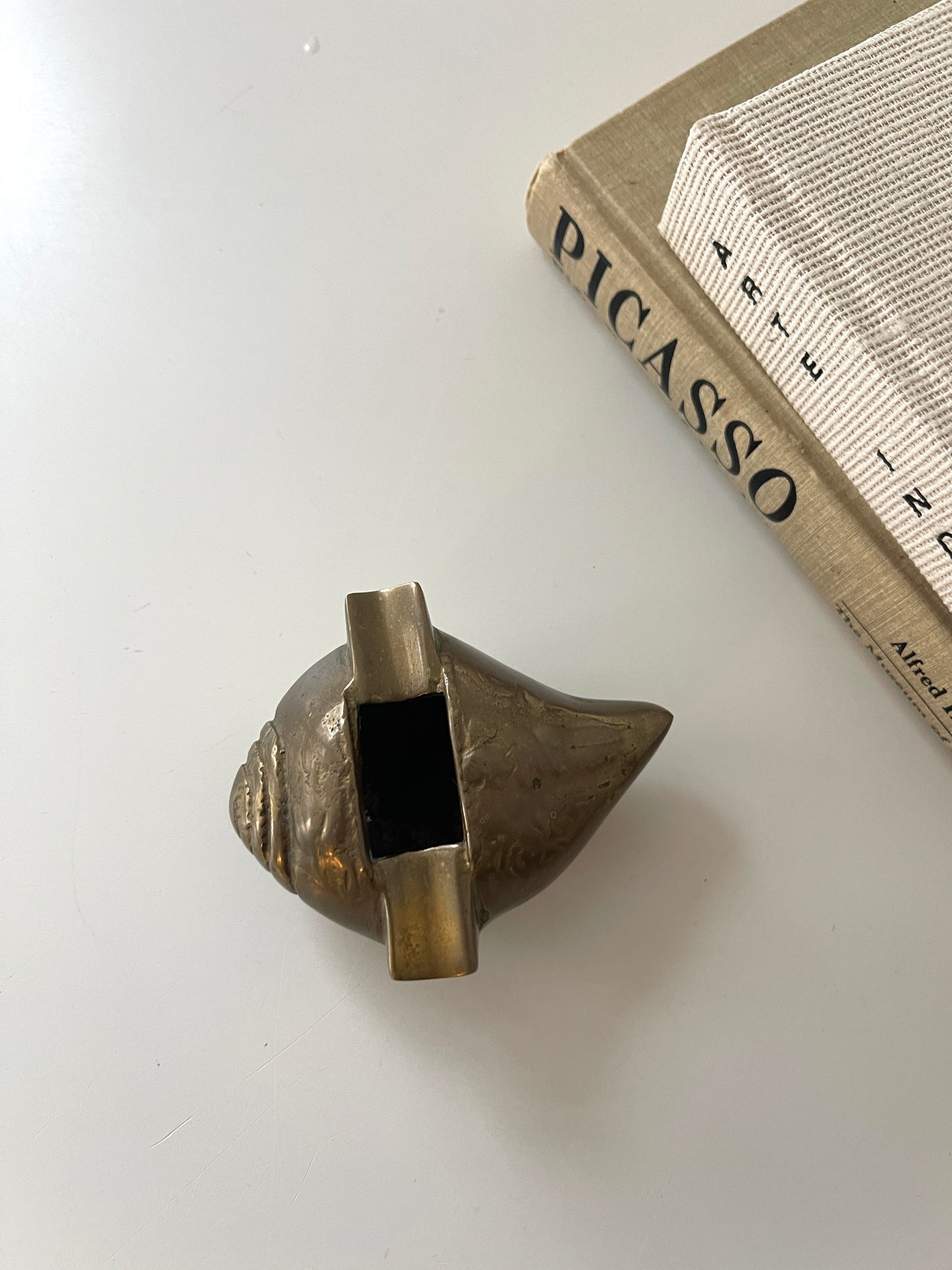 Vintage MCM gentlemen’s brass shell ashtray/Catch-All